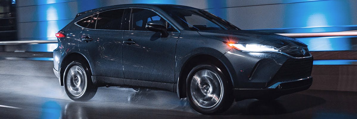 2022 toyota venza exterior body