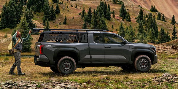 tacoma exterior - cargo - utility