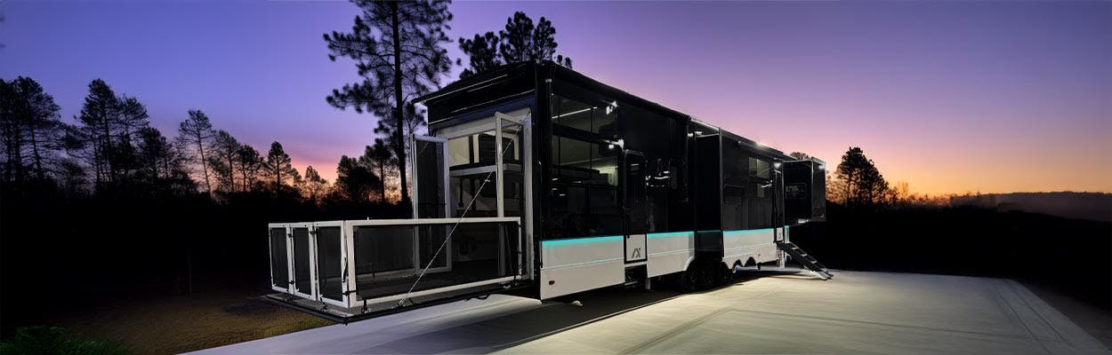 axiom rv exterior
