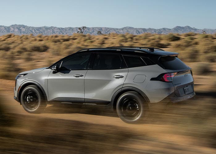 Kia Sportage  on road