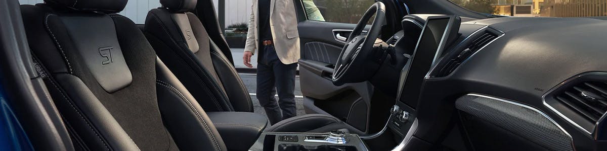 2022-ford-edge-interior