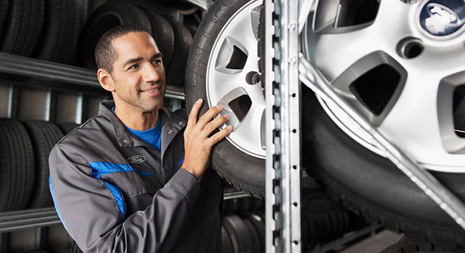 Schedule a Service Repair Maintenance Ford vehicles