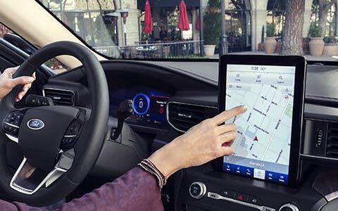 2020 ford explorer technology