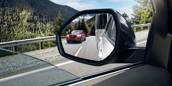 ford explorer tech and safety - auto dimming sideview mirrors