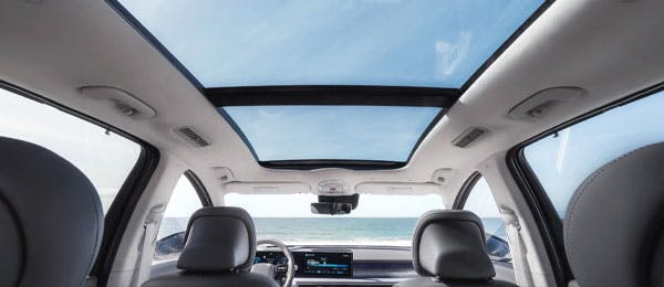 Hyundai Ioniq 9 interior sunroof