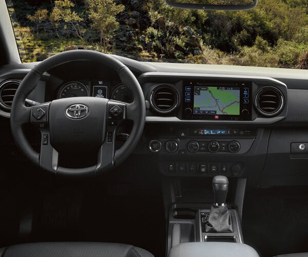 2019 toyota tacoma interior technology