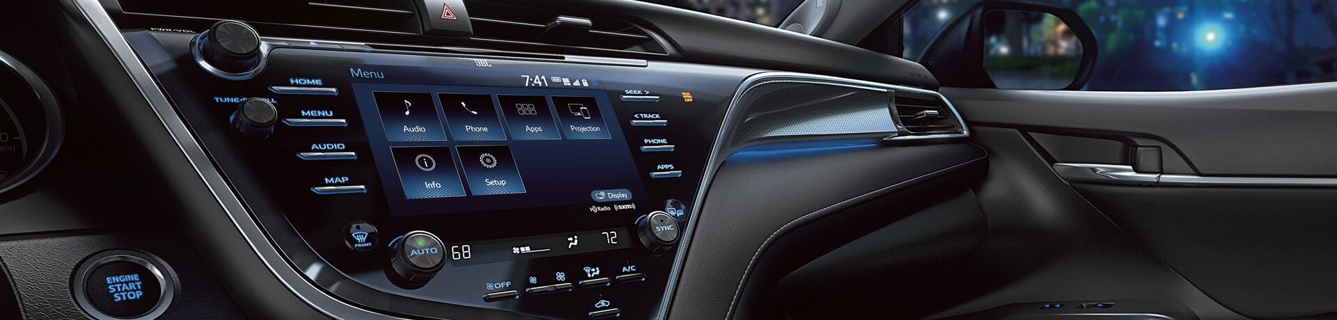 A Premium Infotainment Experience