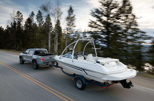2020 toyota tacoma hauling