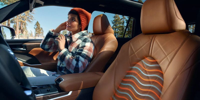 toyota highlander interior -  heated seats - comfort