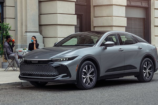 toyota crown test drive