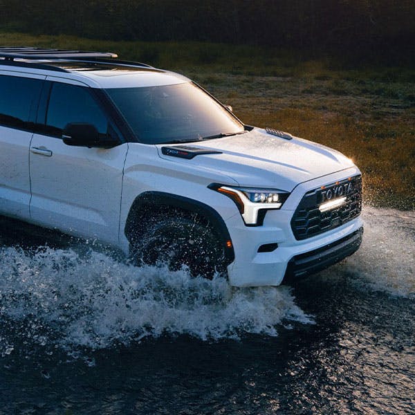 toyota sequoia exterior body