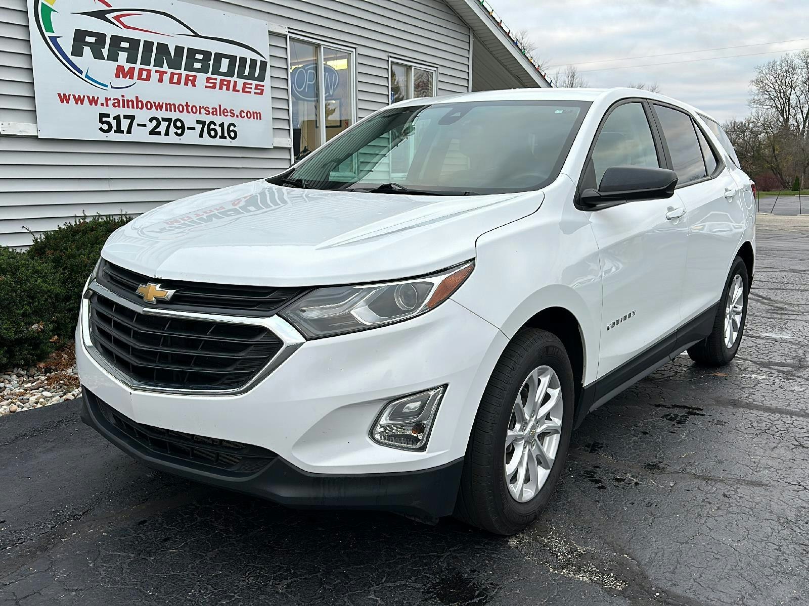 2020 Chevrolet Equinox LS (23710) Main Image