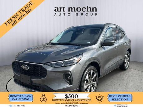 2025 Ford Escape Platinum 