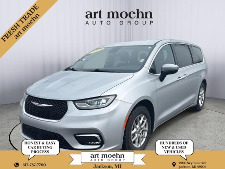 2023 Chrysler Pacifica Touring 