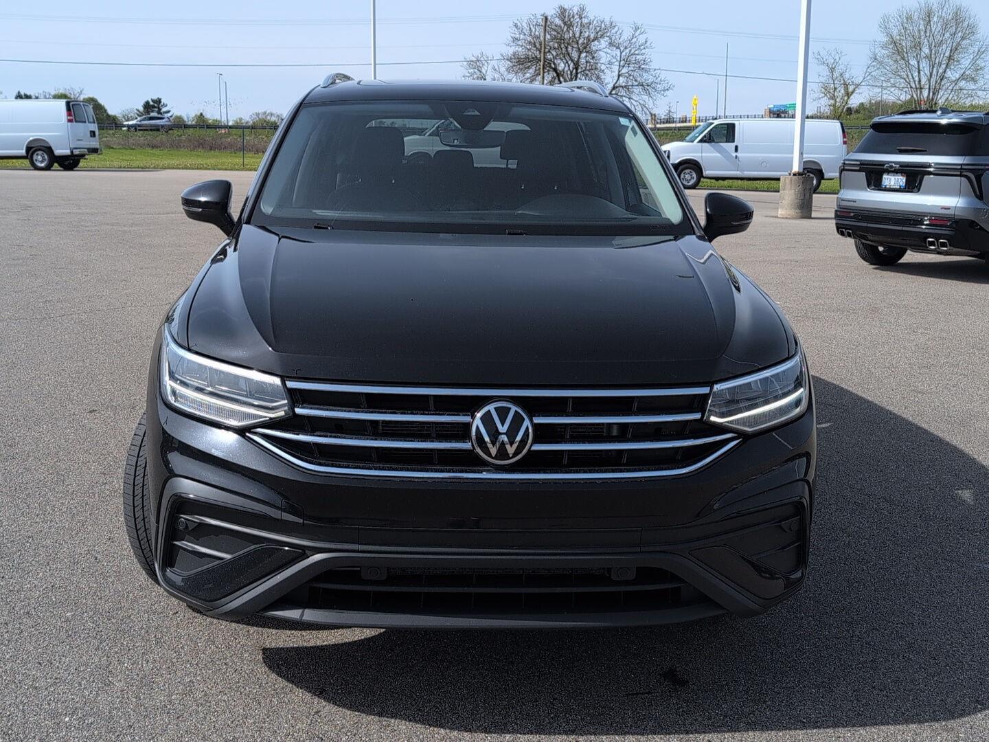 2022 Volkswagen Tiguan SE - Photo 10
