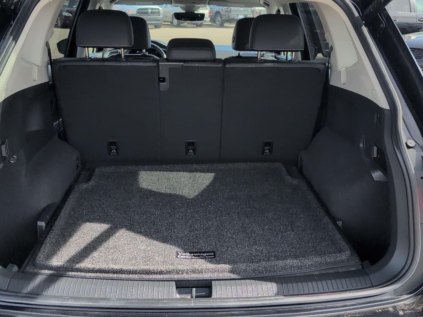2022 Volkswagen Tiguan SE - Photo 13