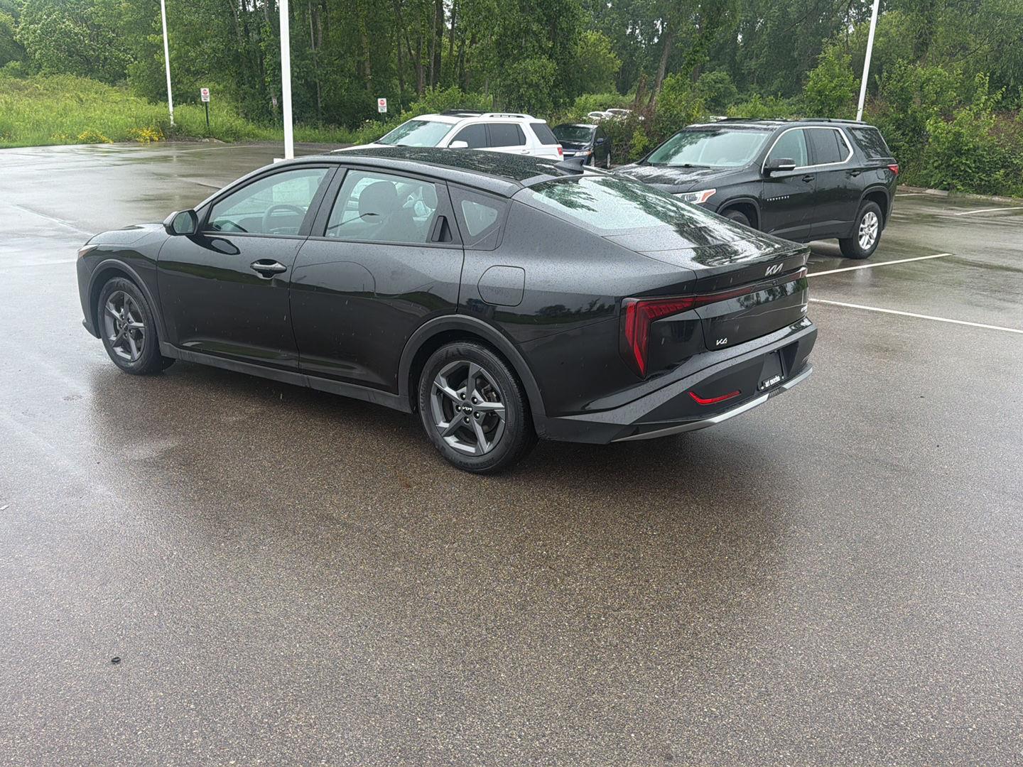2025 Kia K4 LXS - Photo 3