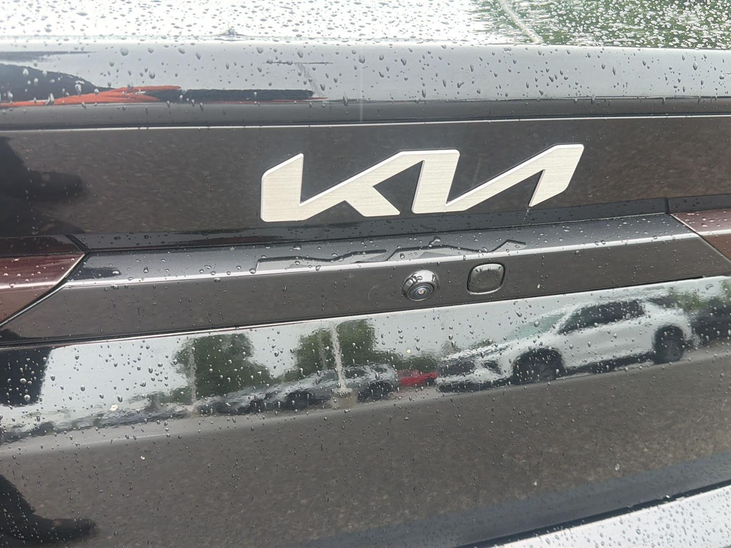 2025 Kia K4 LXS - Photo 10