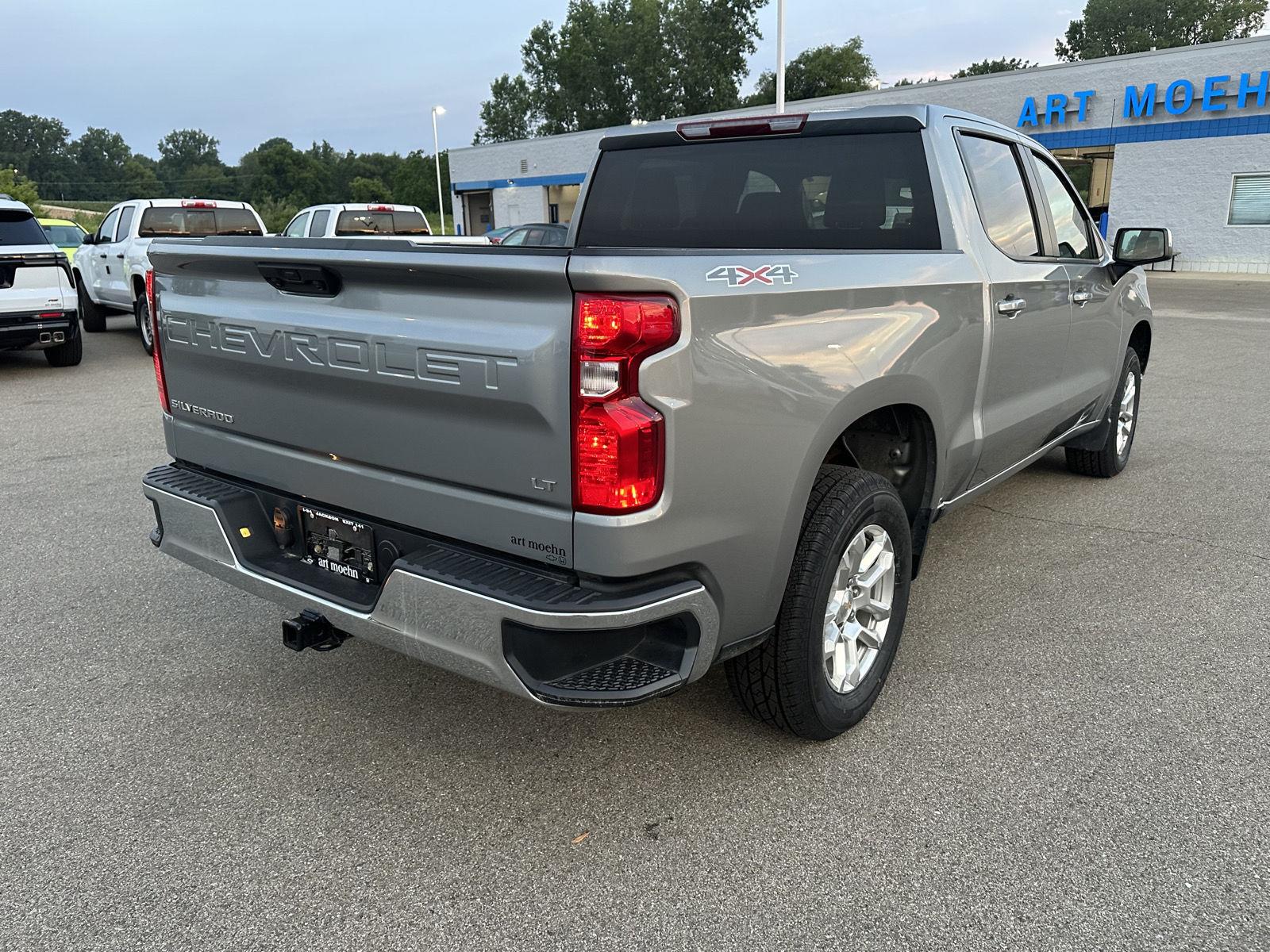 2024 Chevrolet Silverado 1500 LT - Photo 8