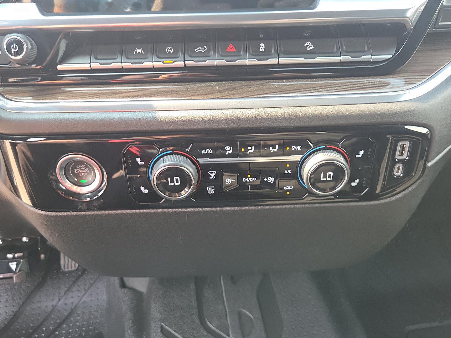 2023 Chevrolet Silverado 1500 RST - Photo 20