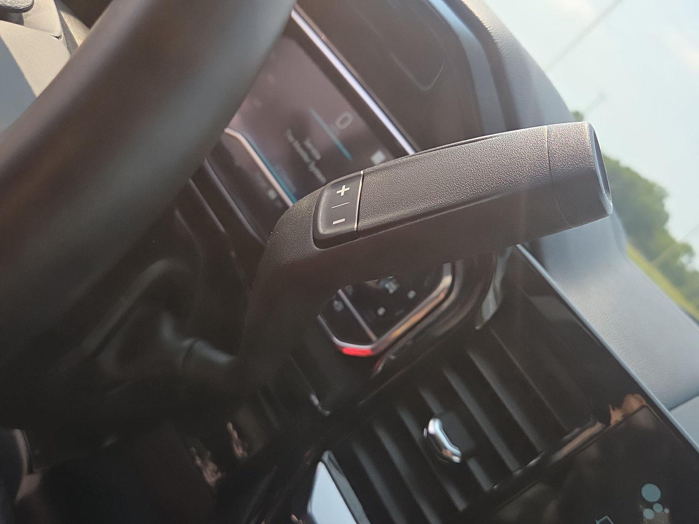 2023 Chevrolet Silverado 1500 RST - Photo 27