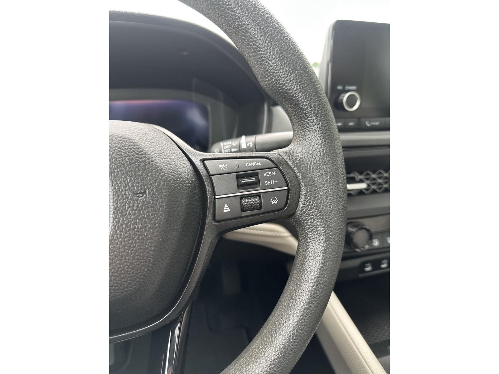 2024 Honda Accord EX - Photo 15
