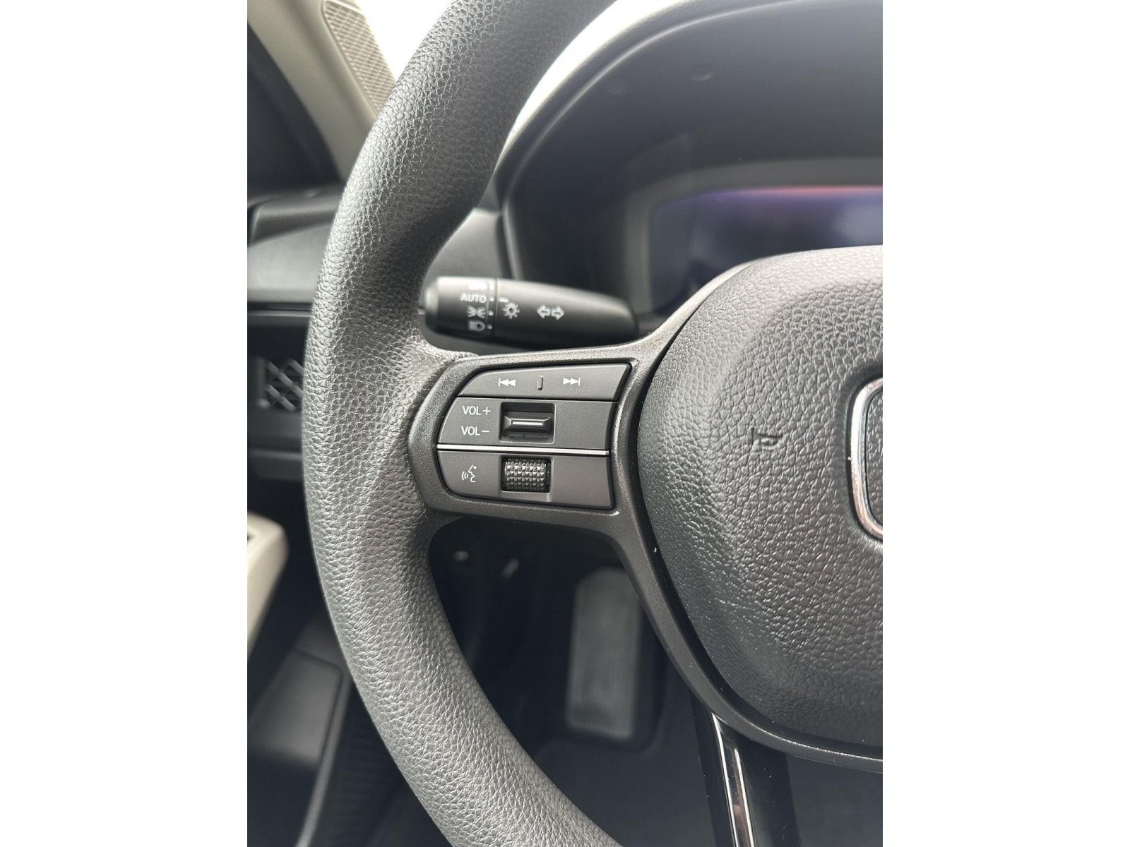 2024 Honda Accord EX - Photo 16