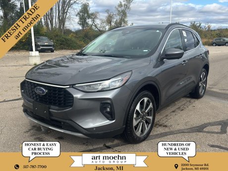 2024 Ford Escape Platinum 