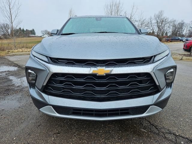 2023 Chevrolet Blazer 2LT - Photo 2