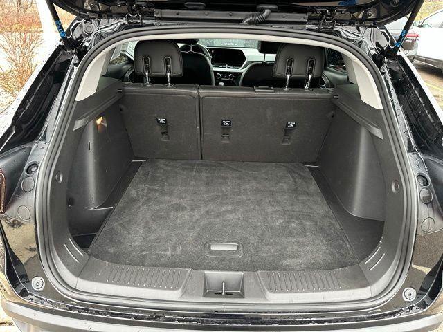 2025 Chevrolet Trax LT - Photo 13
