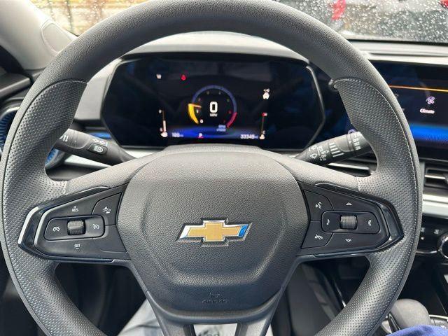 2025 Chevrolet Trax LT - Photo 32