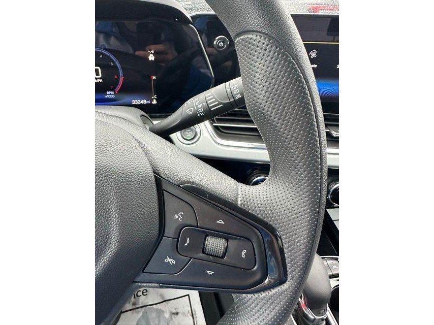 2025 Chevrolet Trax LT - Photo 33