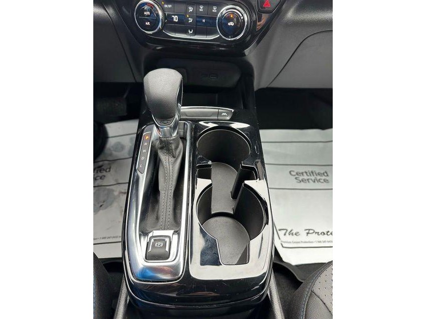 2025 Chevrolet Trax LT - Photo 35