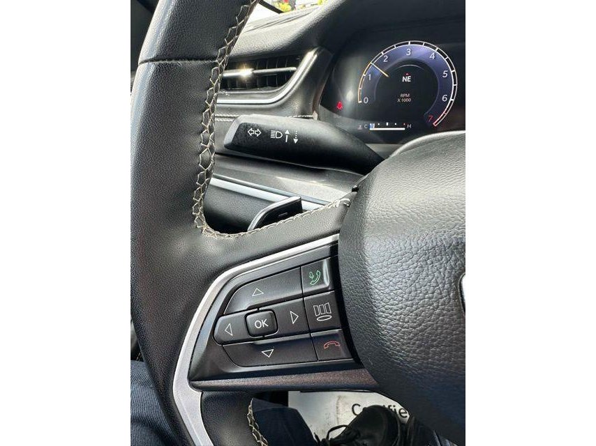 2023 Jeep Grand Cherokee Laredo - Photo 23