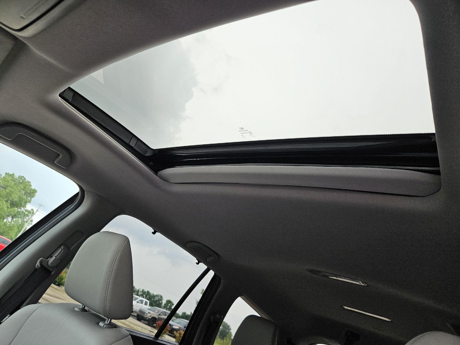 2021 Honda Pilot SE - Photo 12