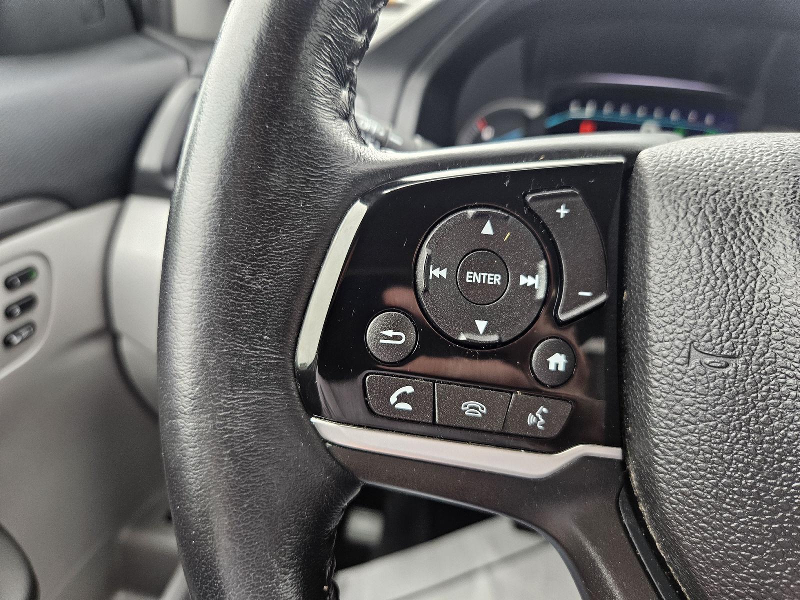 2021 Honda Pilot SE - Photo 18