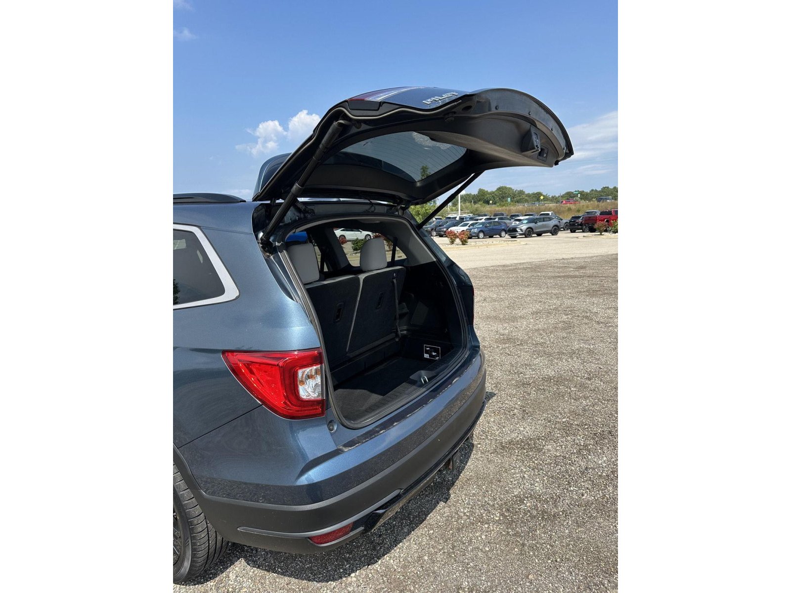 2021 Honda Pilot SE - Photo 32