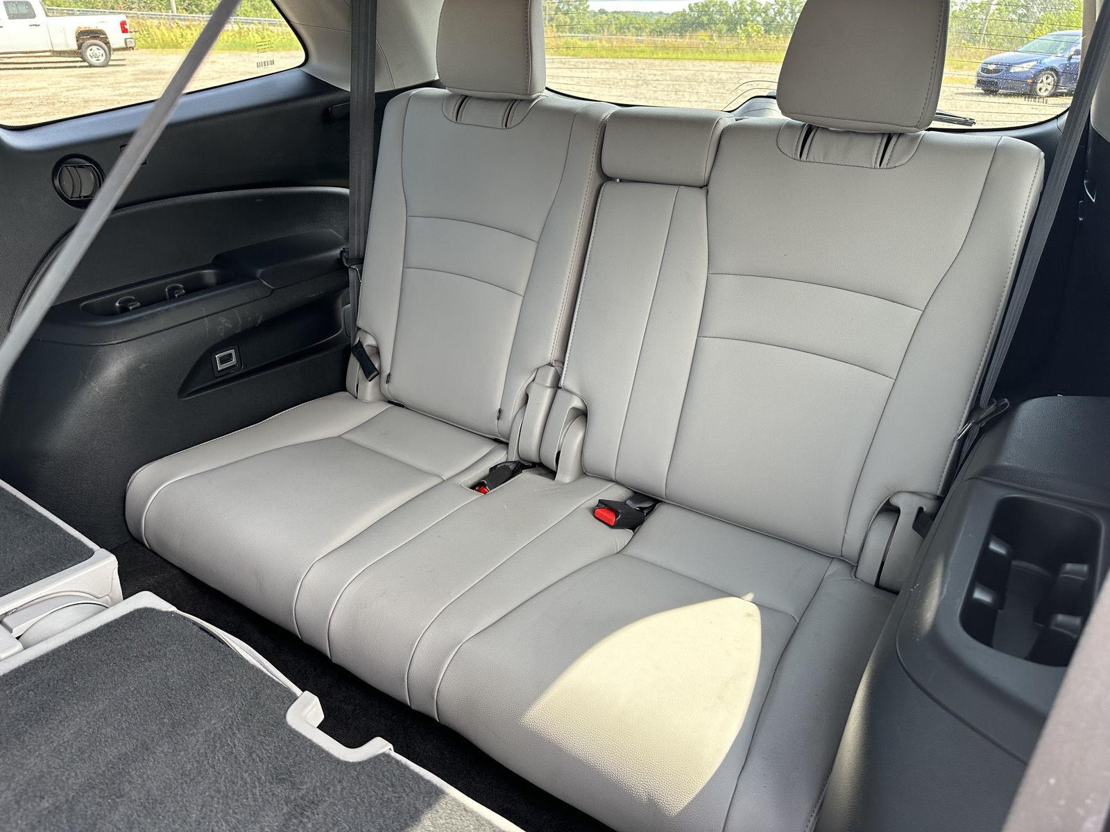 2021 Honda Pilot SE - Photo 36