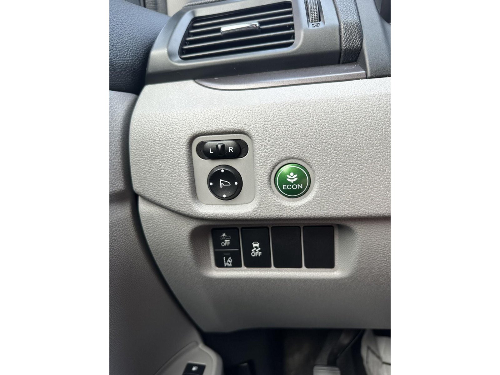 2021 Honda Pilot SE - Photo 56