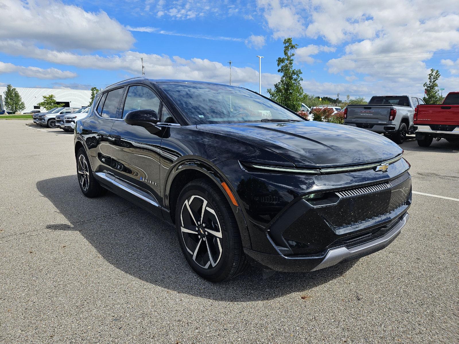 2025 Chevrolet Equinox EV LT