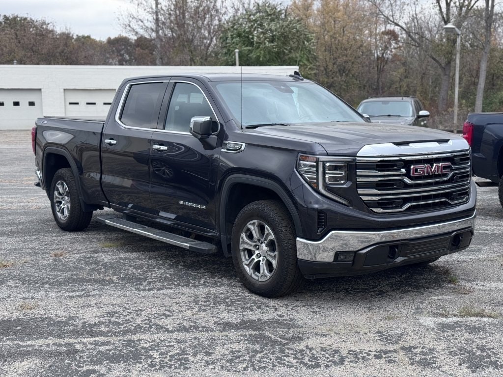 2022 GMC Sierra 1500 SLT (P878) Main Image