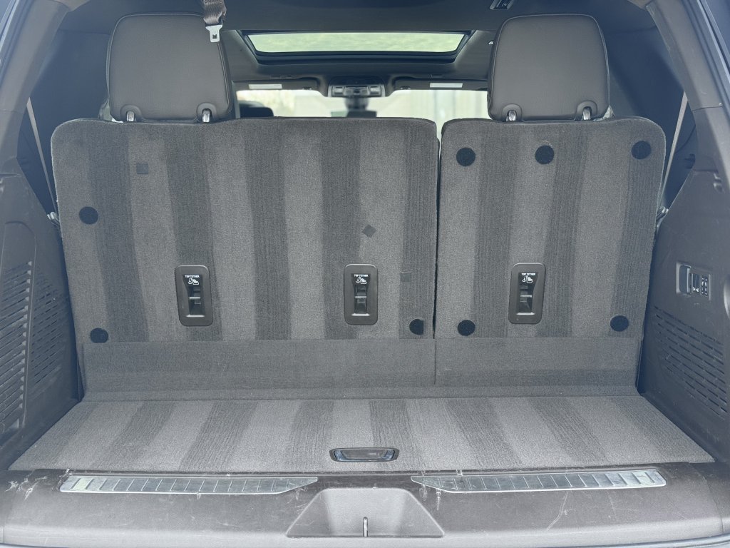 2021 GMC Yukon Denali - Photo 13