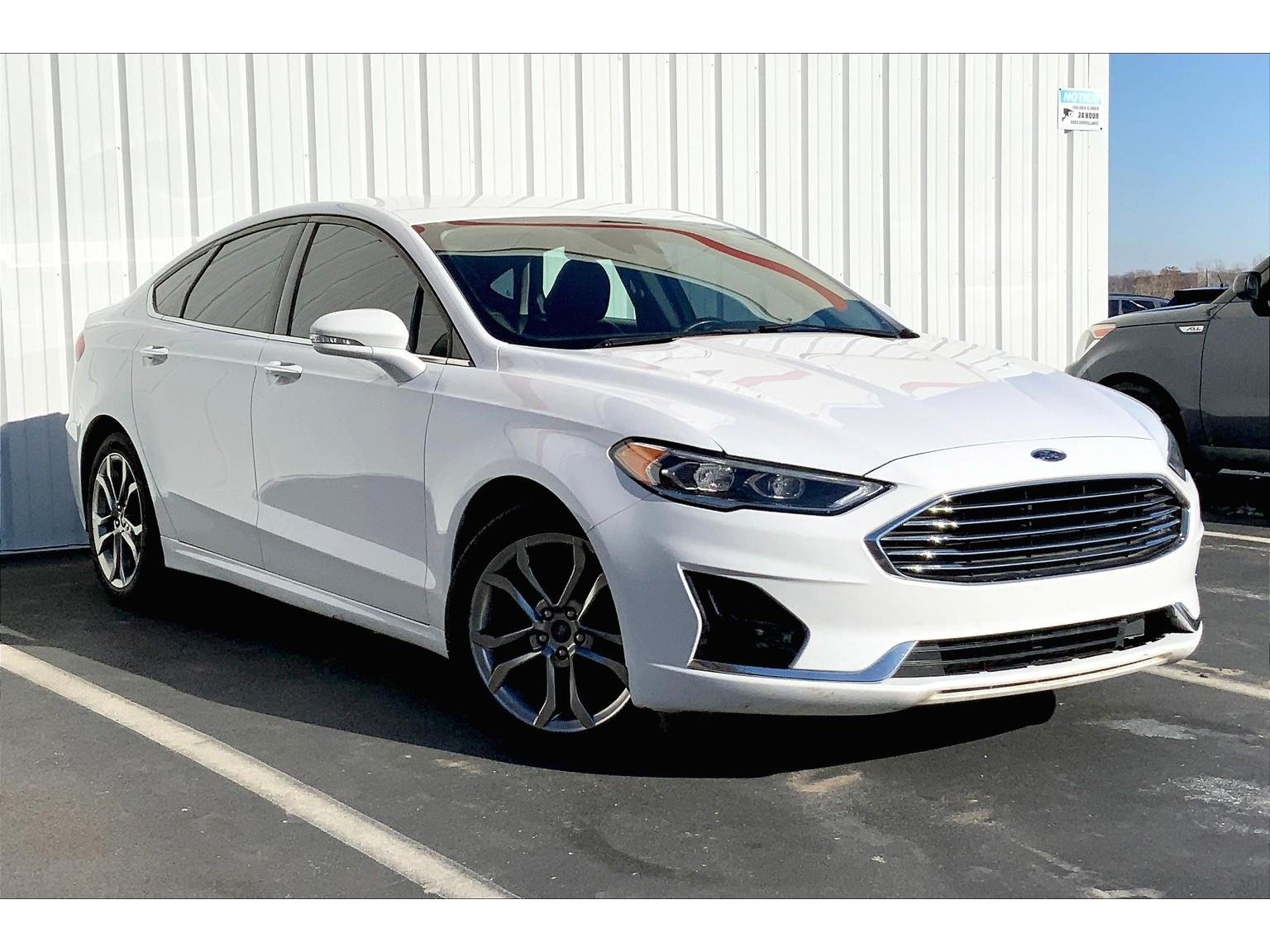 Used 2020 Ford Fusion SEL with VIN 3FA6P0CD8LR195859 for sale in Joplin, MO