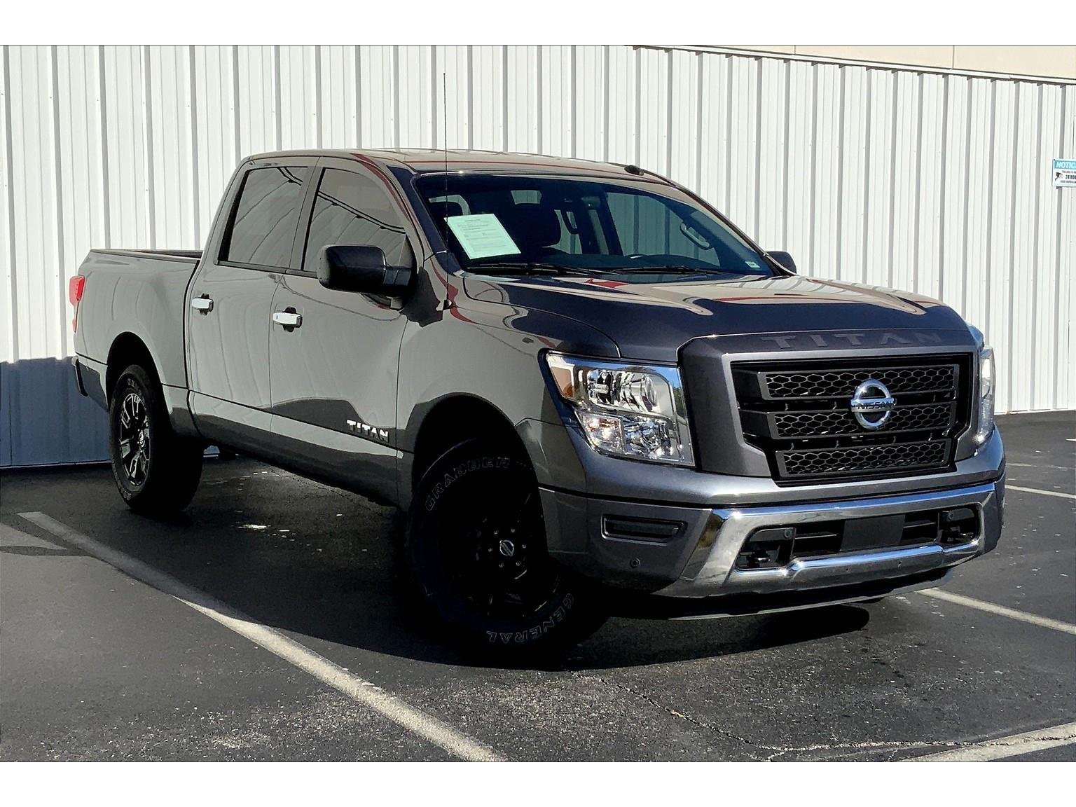 Used 2021 Nissan Titan SV with VIN 1N6AA1ED8MN531553 for sale in Joplin, MO