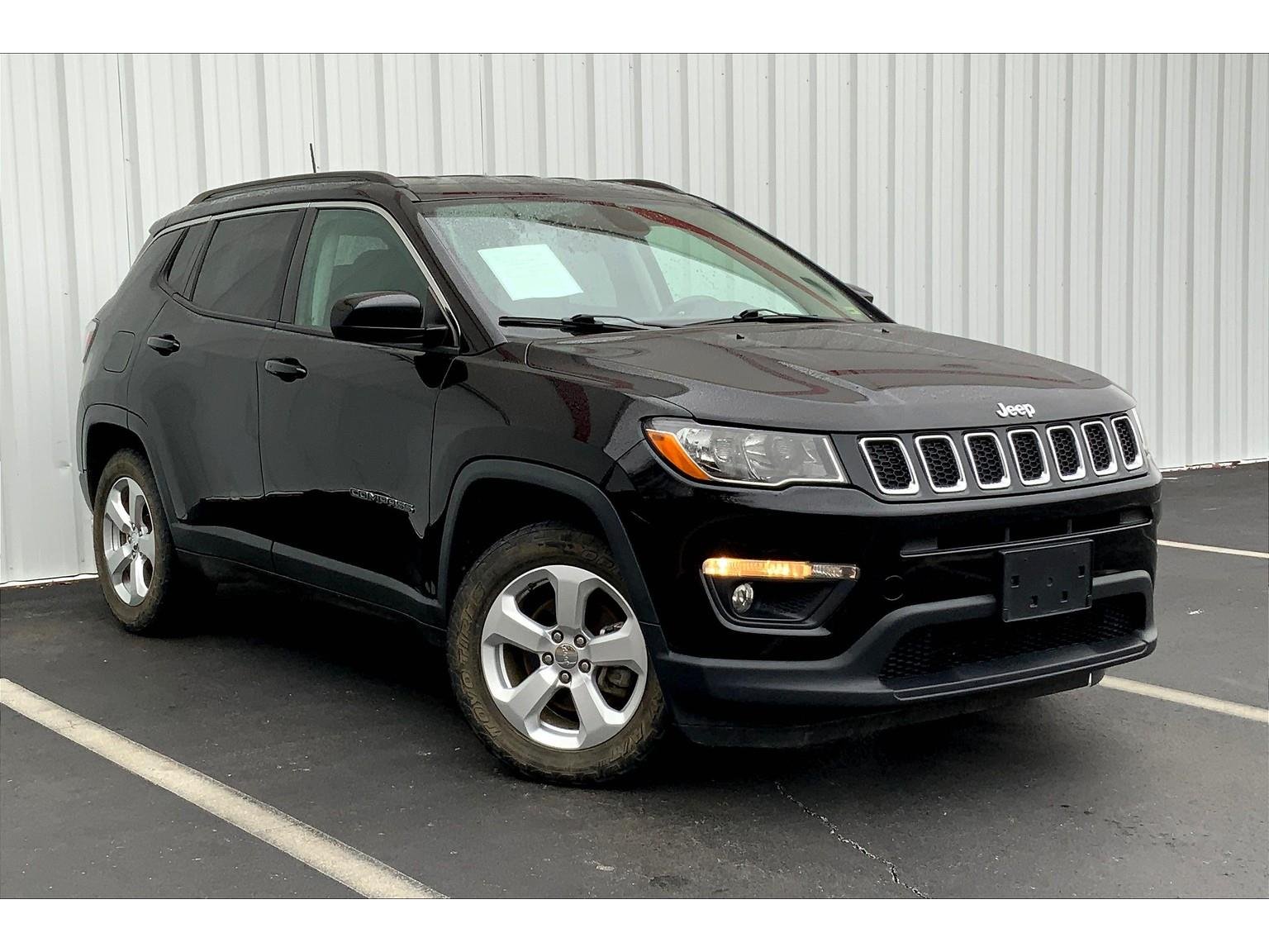 Used 2018 Jeep Compass Latitude with VIN 3C4NJCBB0JT186310 for sale in Joplin, MO