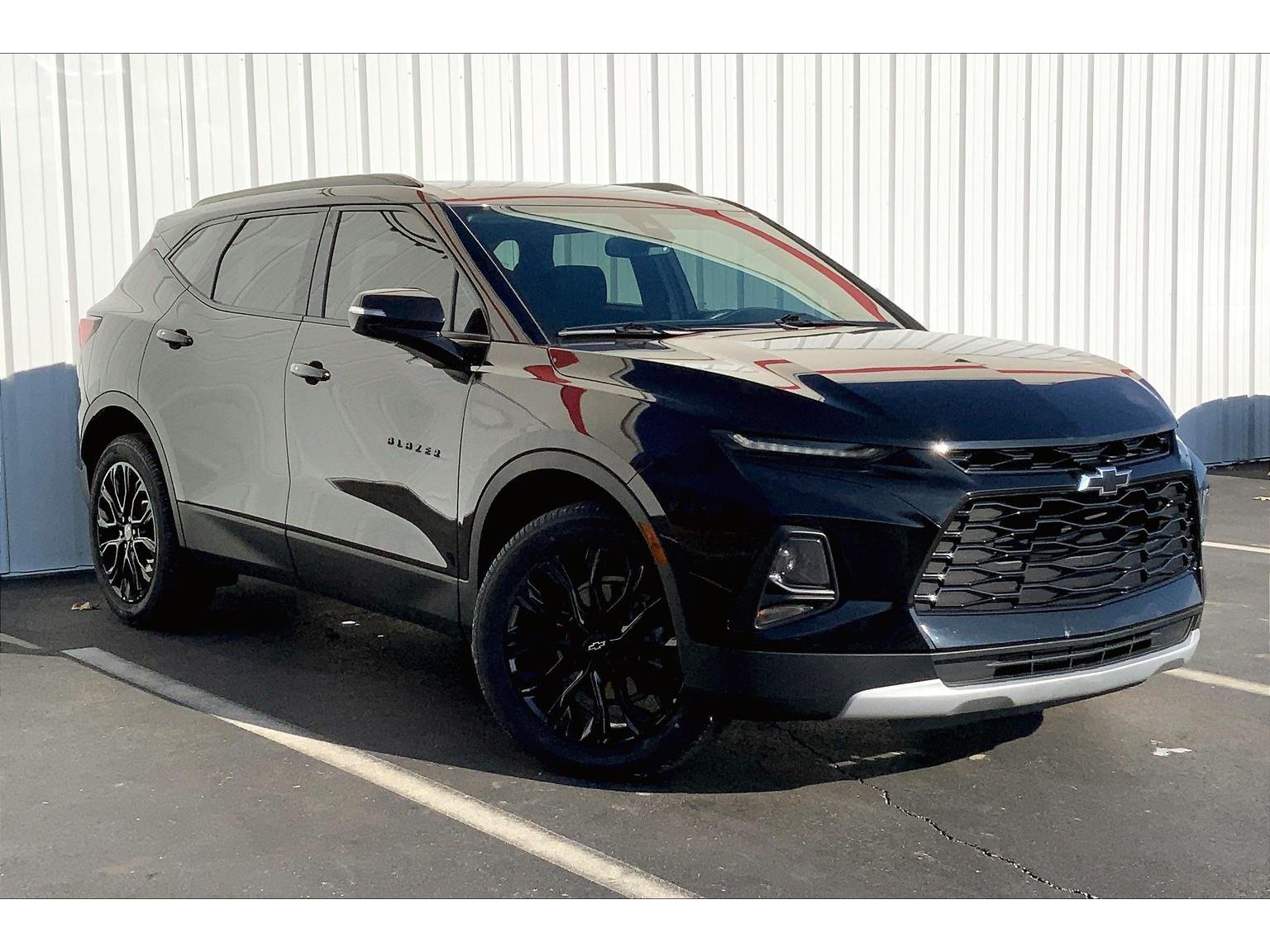 Used 2022 Chevrolet Blazer 2LT with VIN 3GNKBCR43NS124748 for sale in Joplin, MO