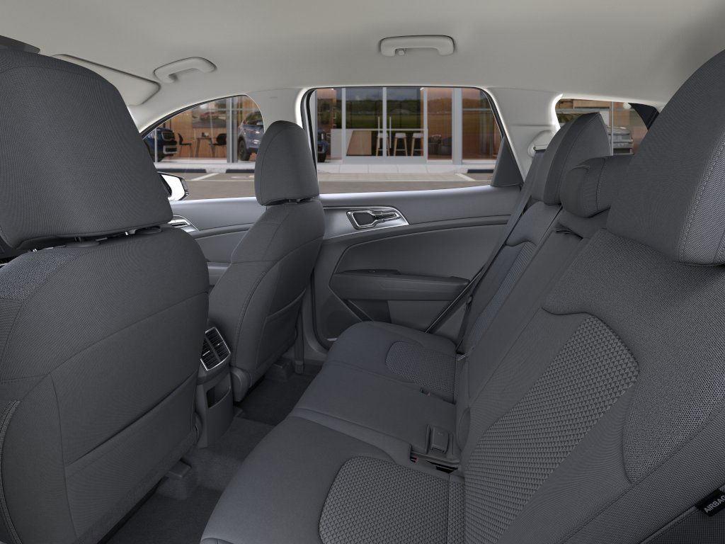 2025 Kia Sportage LX Hybrid - Photo 18