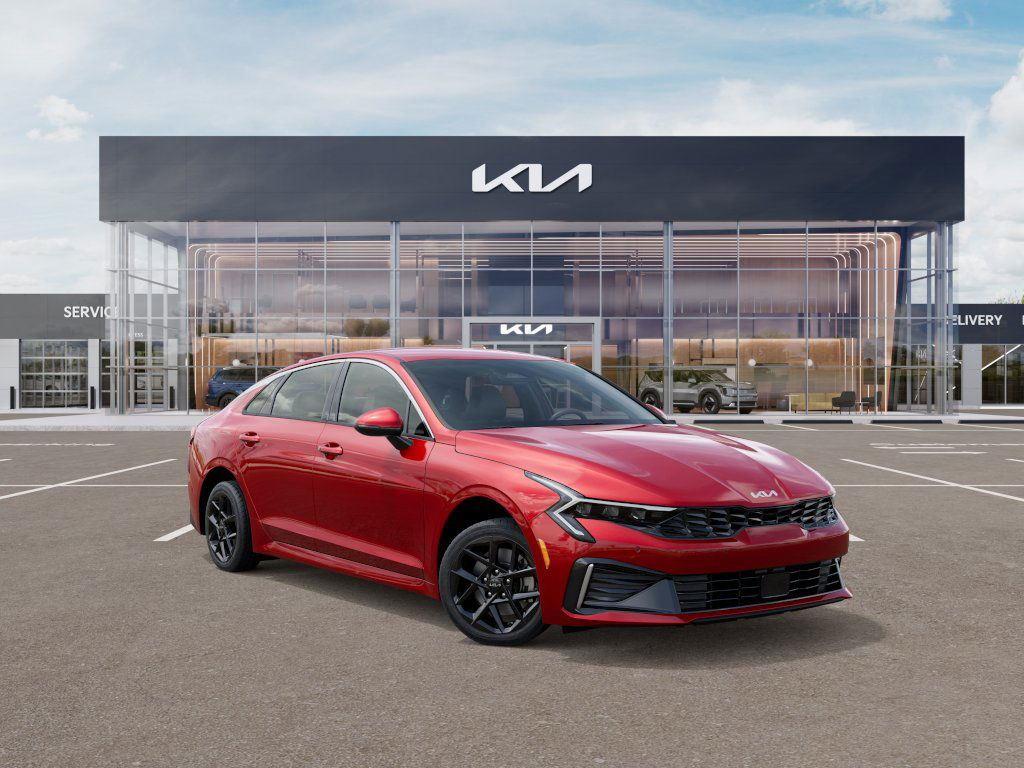 2025 Kia K5 LXS - Photo 8
