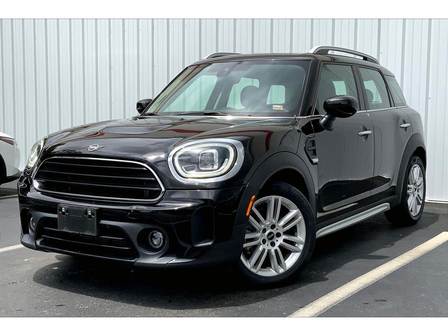 2022 MINI Countryman's photo