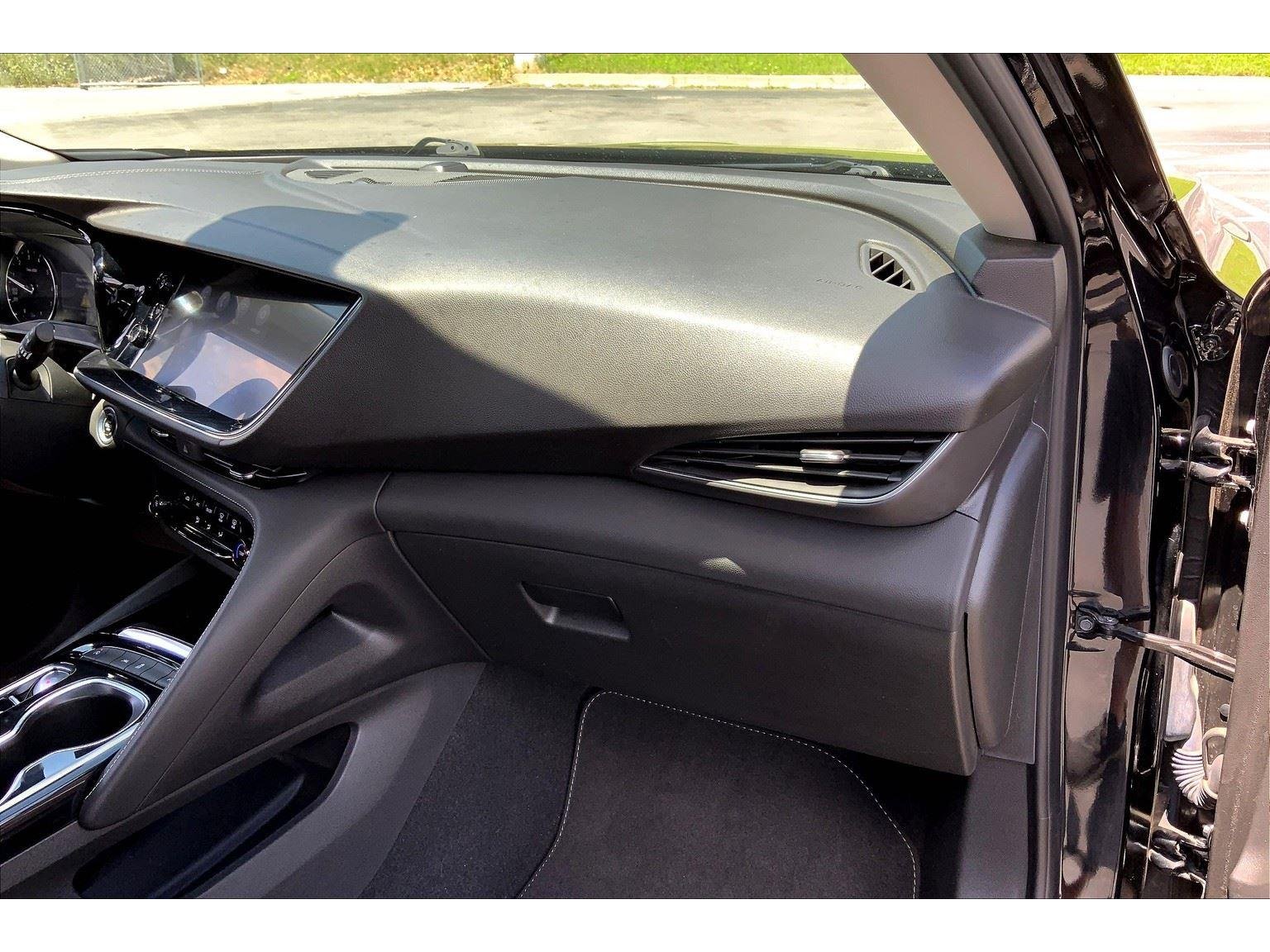 2023 Buick Envision Preferred photo 14